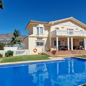 Villa Golden Costa Del Sol - Big Private Pool - Bbq - Good Location, Fuengirola